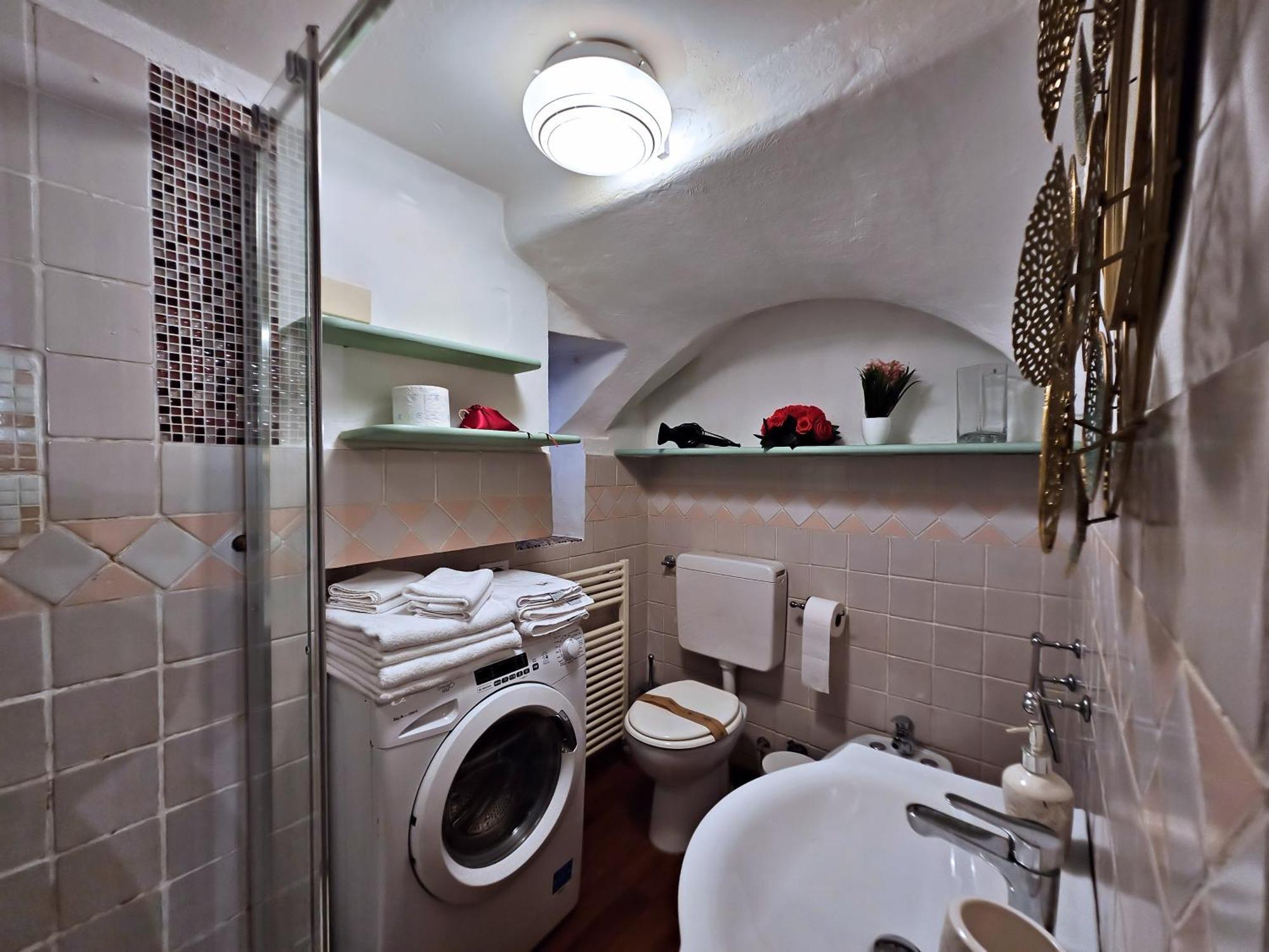 شقة Residenza Saragozza Nuovo Stile Gipsy 2025 ! بولونيا المظهر الخارجي الصورة